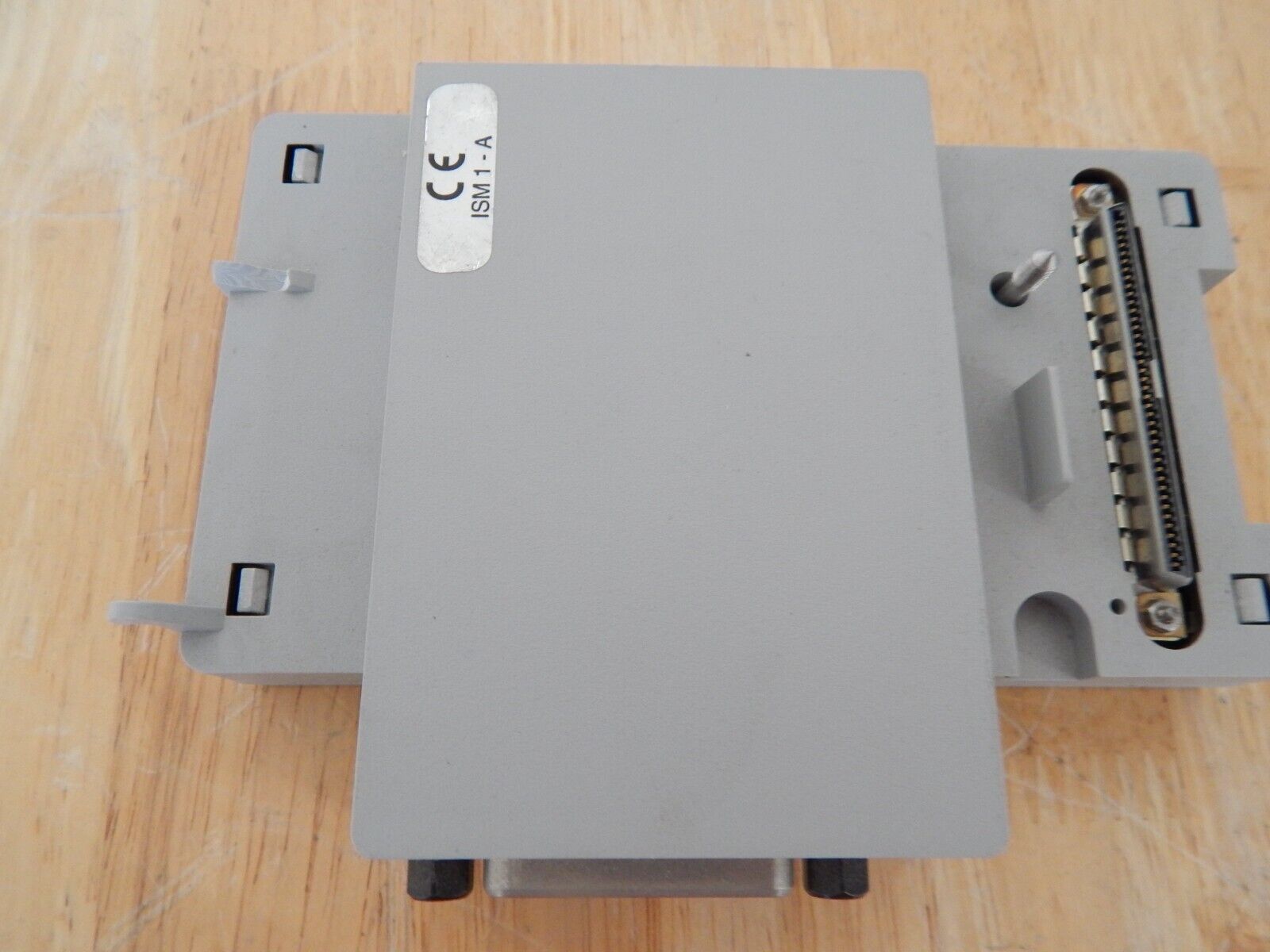 Agilent N2757A  Module-GPIB Interface, broken hook