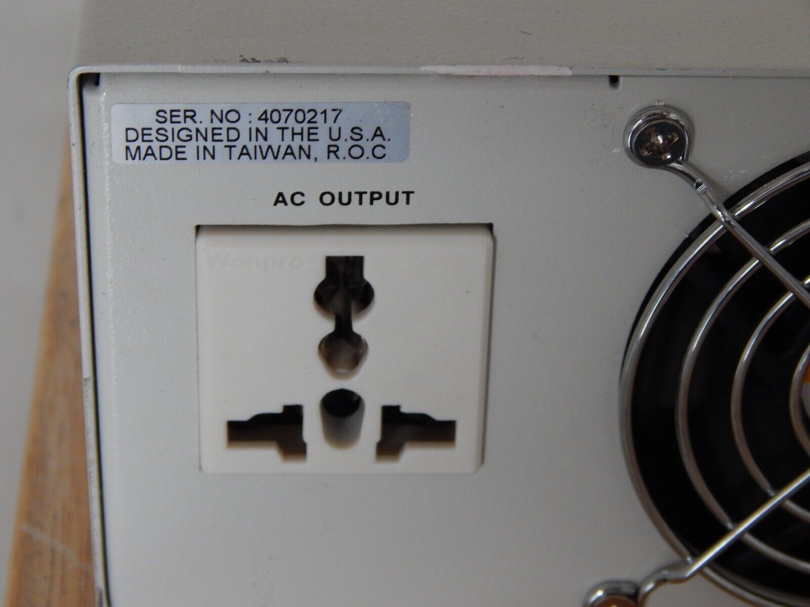 APT6020   AC & DC  Power Source OEM calibrated LR 150v/18.4A HR 300v/9.2A 2KVA